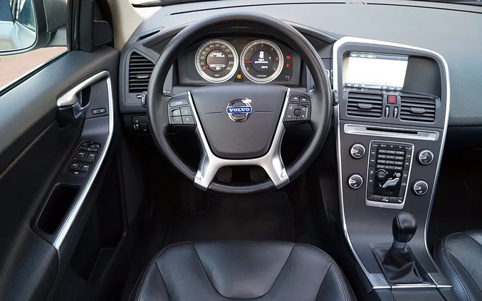 Volvo XC 60 cena 54999 przebieg: 156300, rok produkcji 2012 z Starachowice małe 781